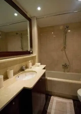 Diagonal 5* Барселона